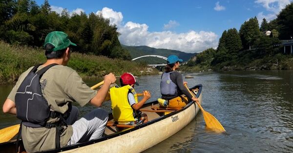 九州熊本発高千穂峡遊覧ボート＋高千穂トロッコ列車＋草千里ヶ浜＋阿蘇山火口 1日ツアーKlook