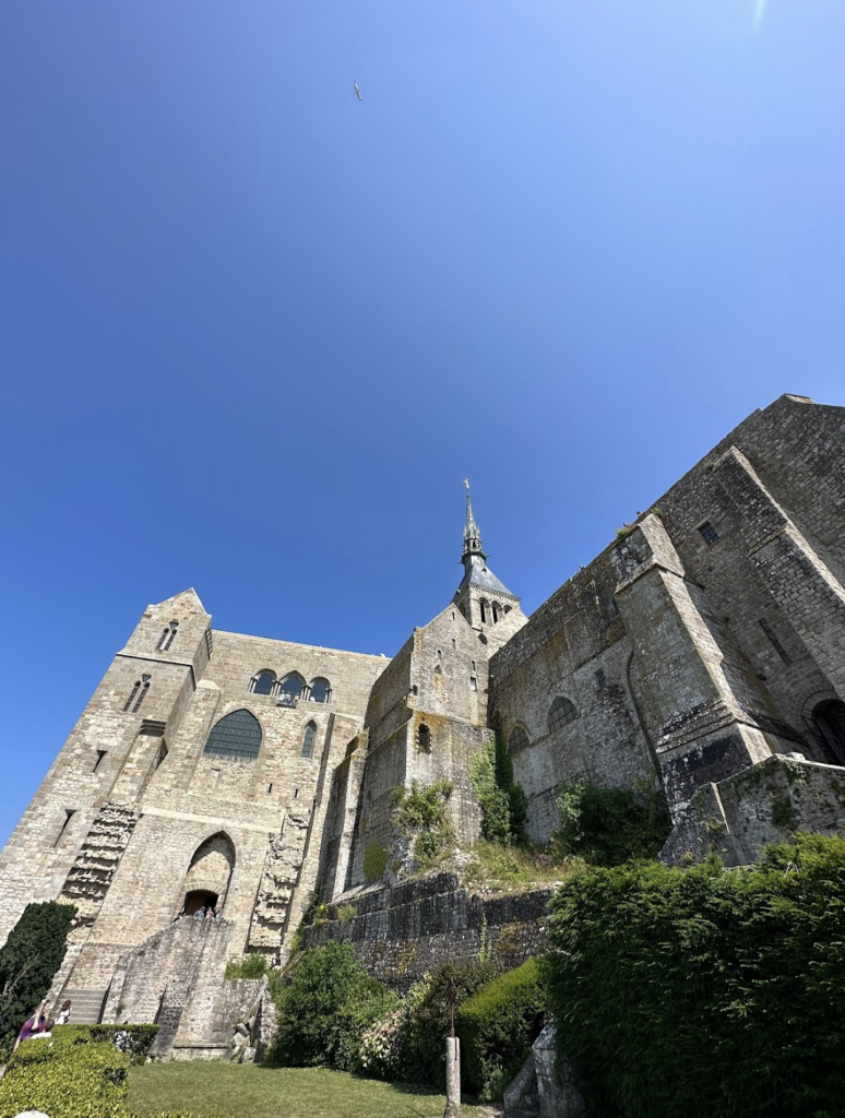 2025年最新 モンサンミッシェル 観光ガイド完全版 – 見どころ、ホテル、計画の立て方