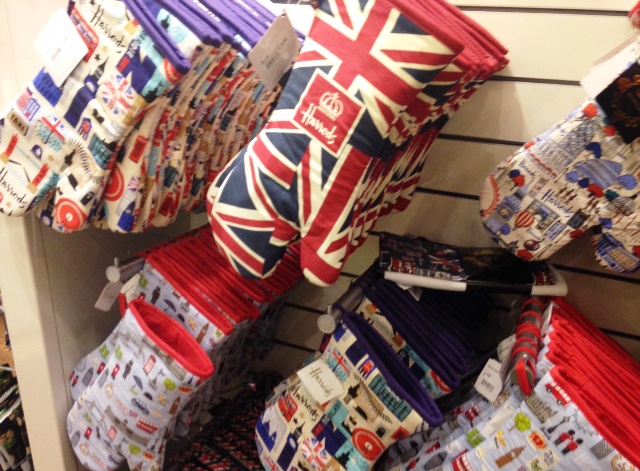 ロンドンのバラマキお土産特集！ロンドンナビ