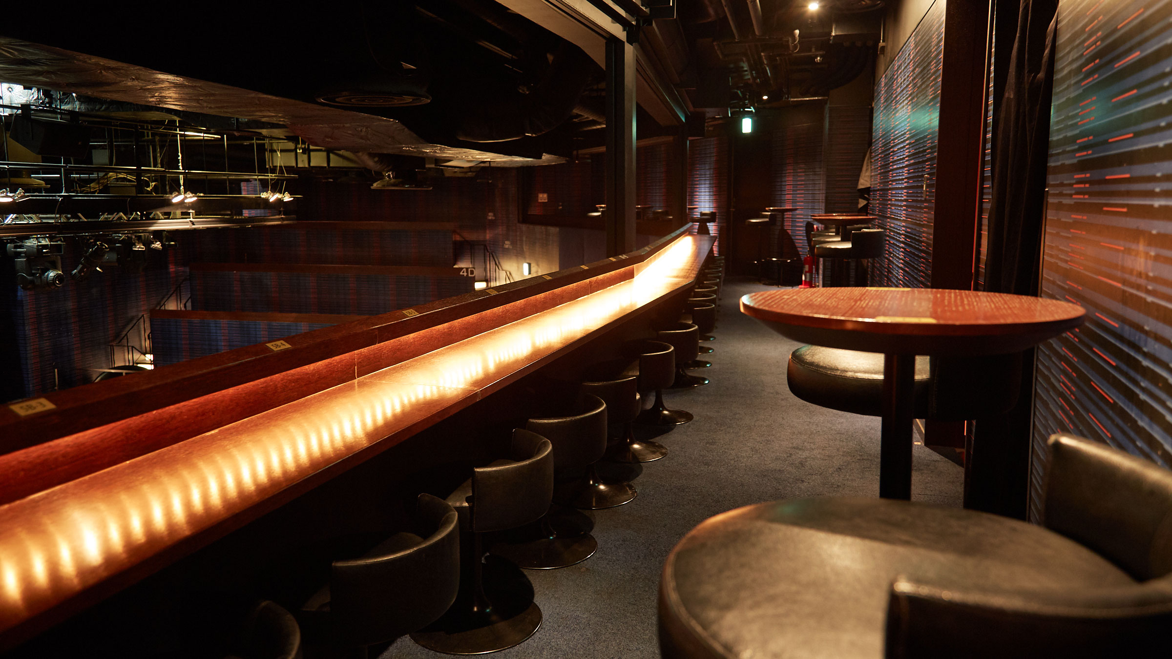 ビルボードライブ東京 オールジャンルの音楽ファンを魅了する個性的空間ARBAN