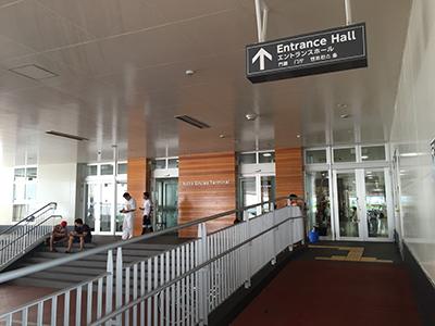 那覇クルーズターミナルには何があるのか - 沖縄B級ポータル -