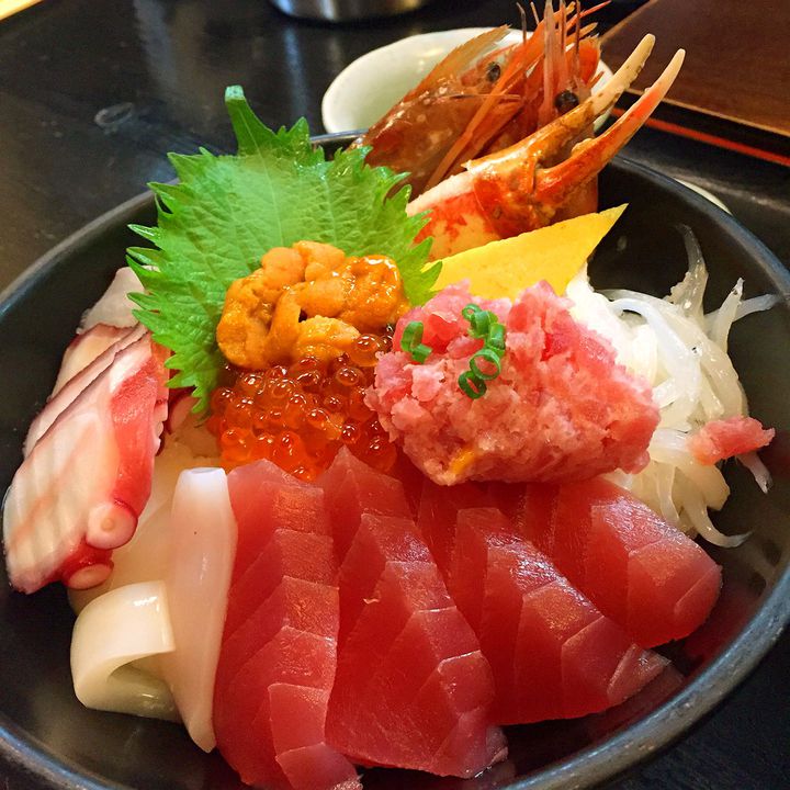 大洗魚市場 日曜日の午後、大にぎわいの魚市場を散策 大洗町漁業協同組合 卸売市場