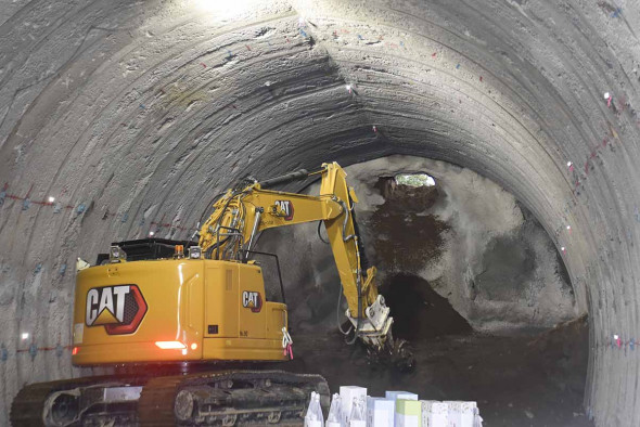 御幸の浜の「海へと続くトンネル」から見える光景とは？小田原地方創生メディア Mediall メディアール