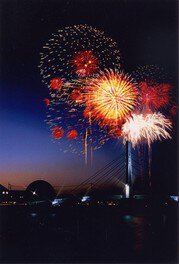 👇🏻2025年花火大会の詳細はこちら👇🏻 投稿を保存すると後から見直せるからおすすめだよ😆✨ ① 富津市民花火大会2025年7月26日