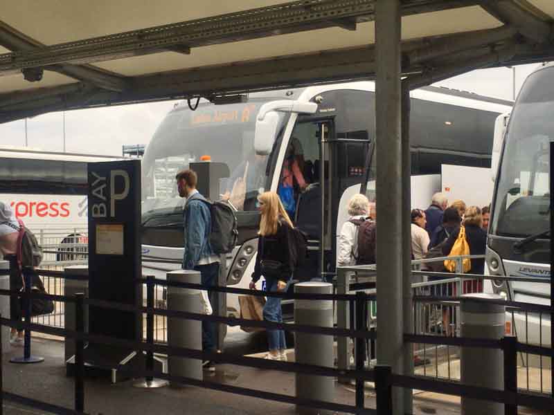 ロンドンの空港情報と市内へのアクセス方法スクールウィズ - 英語力UPの留学エージェント