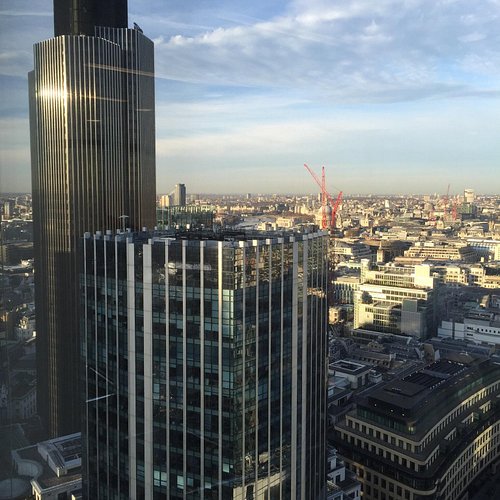 ロンドンの景色を独り占め！ EUで最も高い超高層ビル「シャード」 -