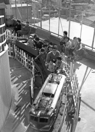 外遊び ドッジボール 代々木町ふるさと大夕張２丁目３番地