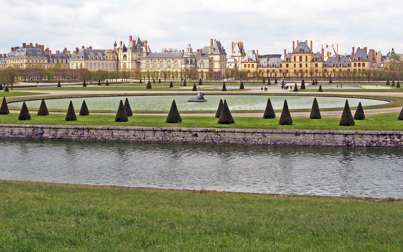 フランスの世界遺産 ヴェルサイユ ブルボン王朝の宮殿 -