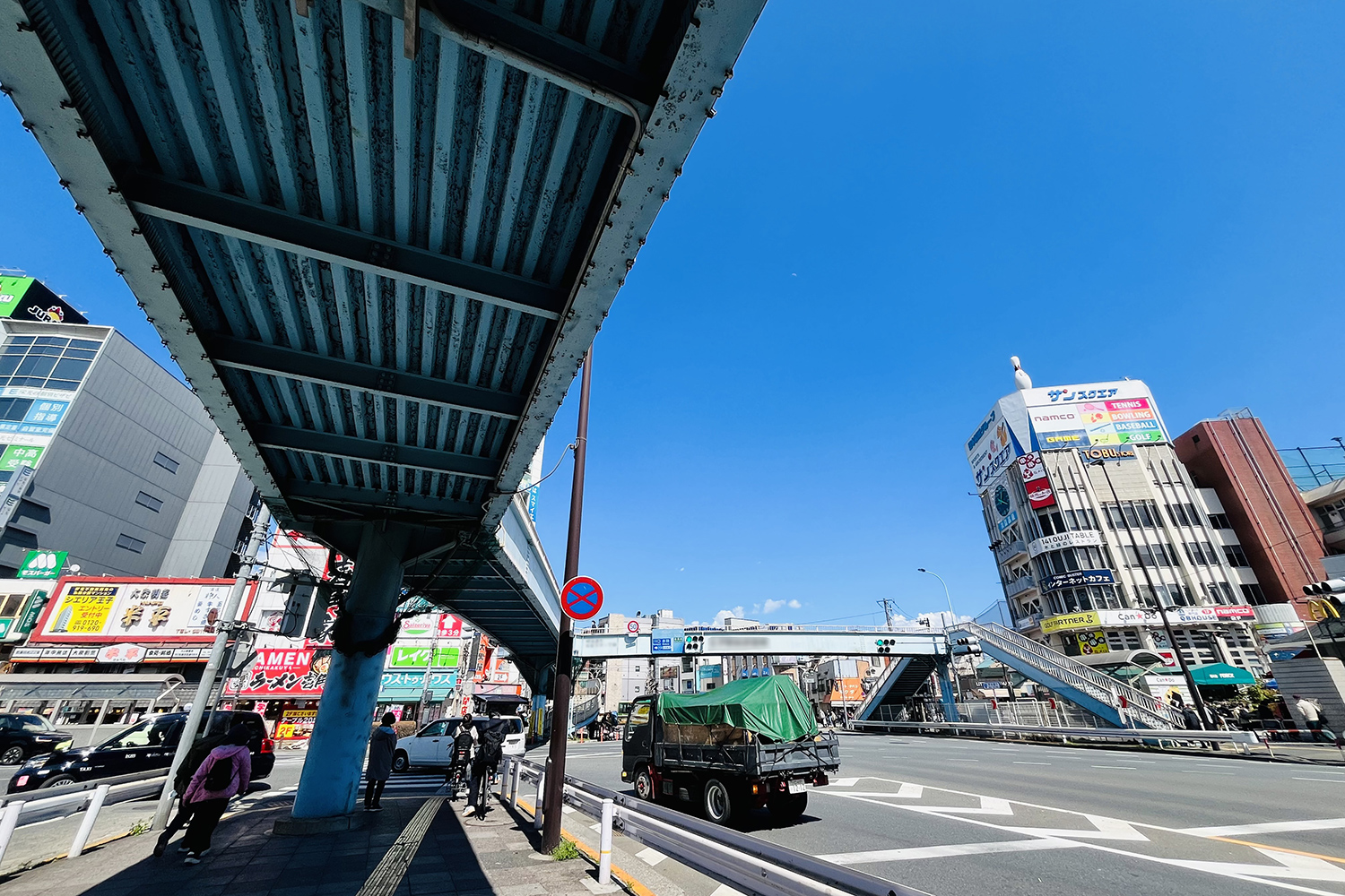歩道橋ロケ地 １ ～お台場 -