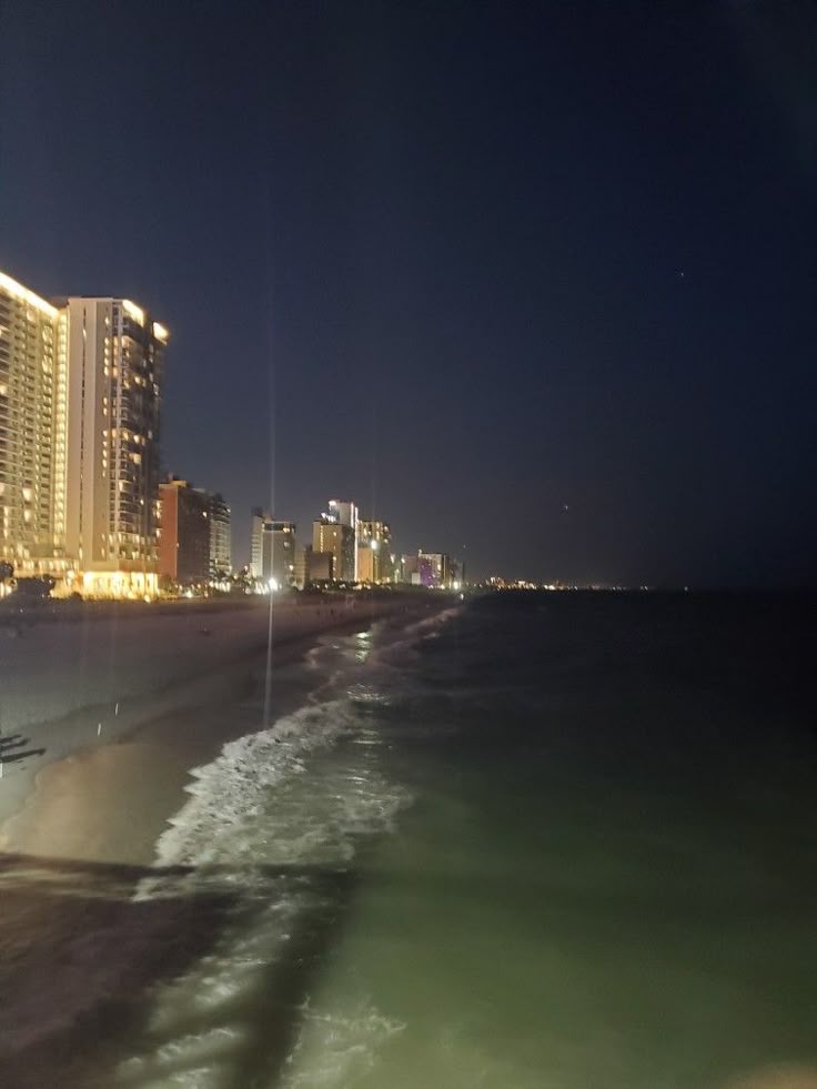 海外在住のご依頼者様！街中で落ち着いた雰囲気のウエディングフォト撮影OurPhoto アワーフォト