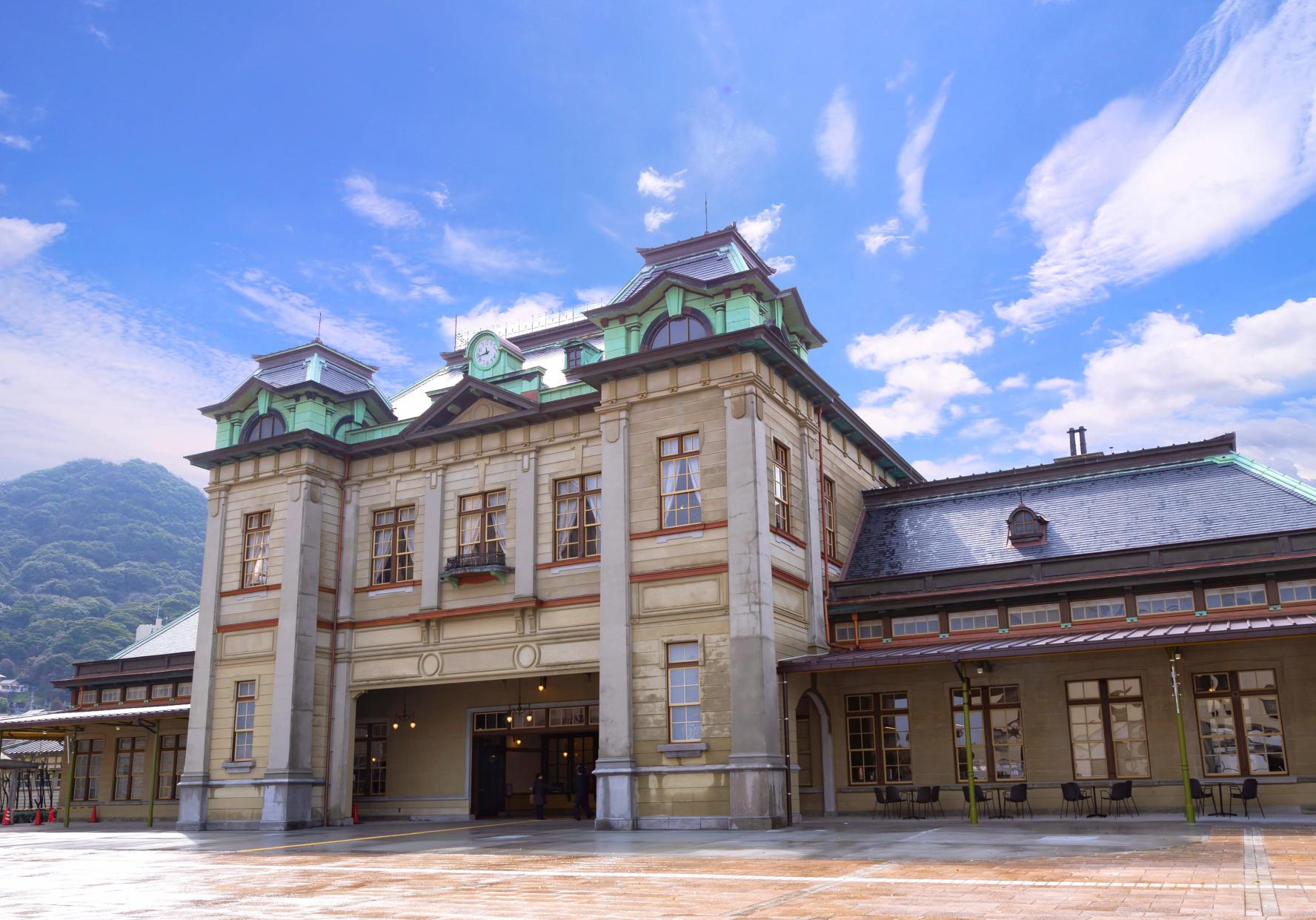 福岡の門司港レトロ：旧 大阪商船の魅力を探る