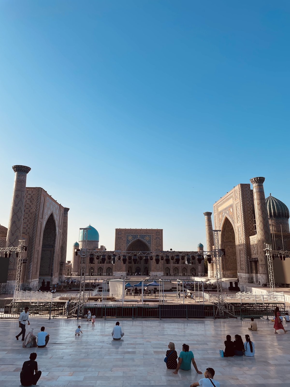 レギスタン広場Uzbekistan Travel