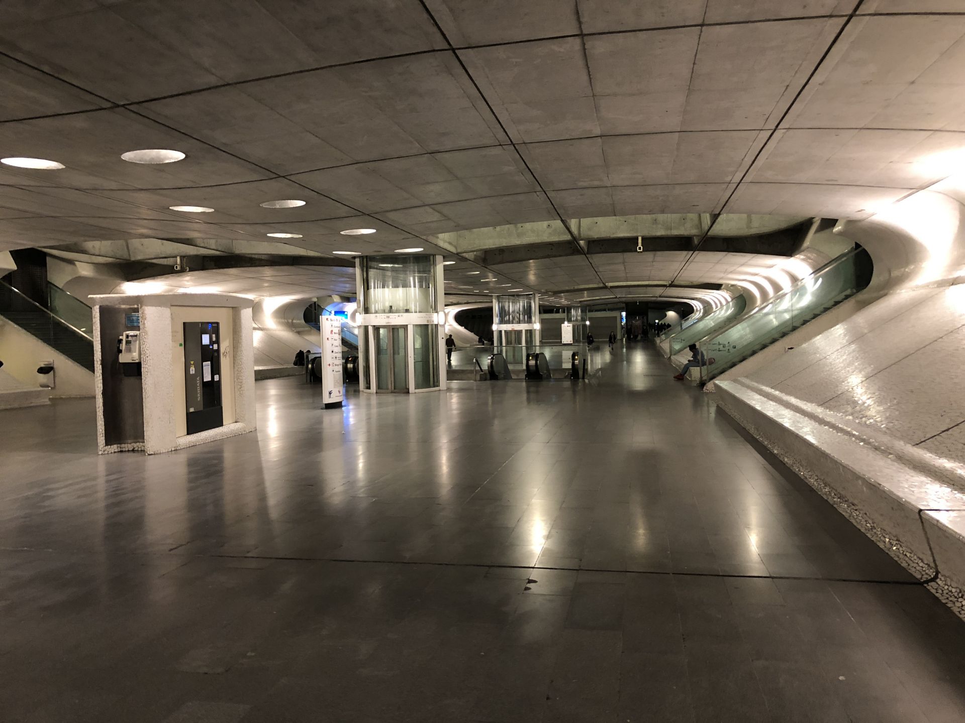 Santiago Calatrava サンティアゴ・カラトラバ- Tadaoh!