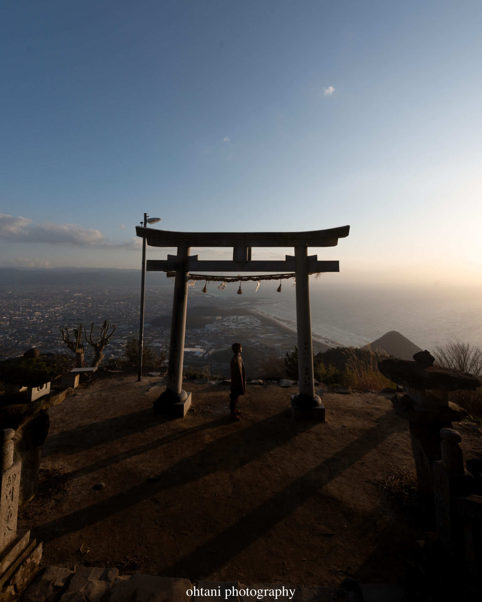 天空の鳥居～夏の高屋神社～ keita@jさんαcafe αの写真投稿サイトソニ