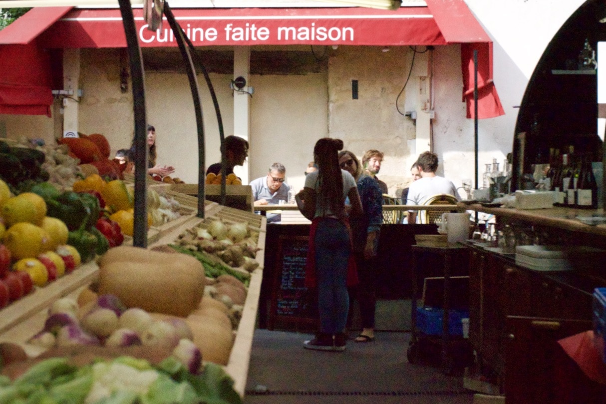 パリの朝市「マルシェ」で食べ歩き！とっても楽しくおすすめimacocoro