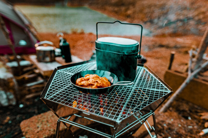 冬キャンプに焚き火は欠かせない🫶🔥 ですよね？？キャンプキャンプギアキャンプ道具キャンプ女子キャンプコーデアウトドアアウトドア女子アウトドアファッション焚き火campcampingcamplifeoutdooroutdoorlife露營露營生活캠프닉캠핑