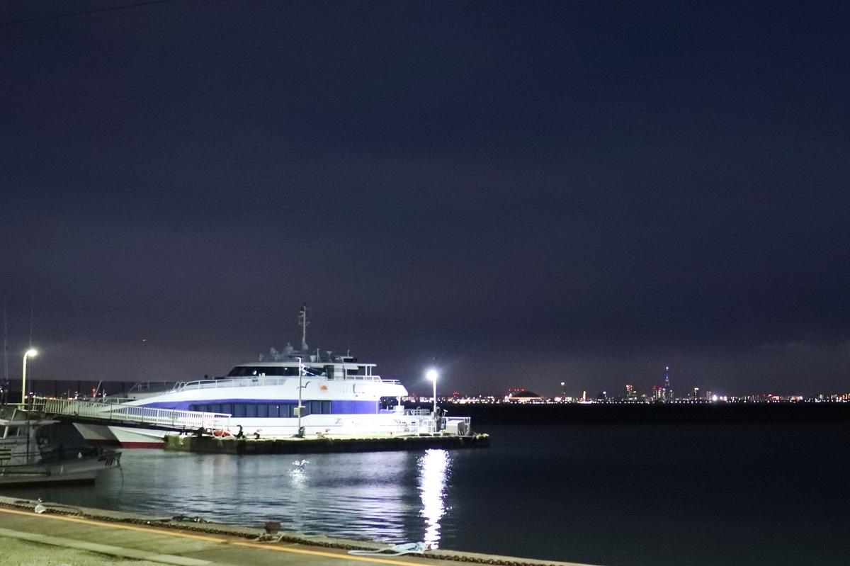 恋愛成就!? 福岡の絶景デートスポット、志賀島の潮見公園展望台で謎の南京錠を発見！福岡カフェ会