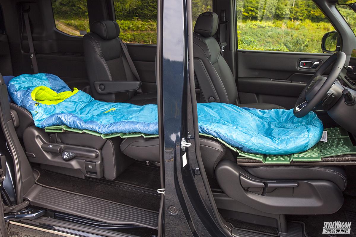 ステップワゴン車中泊用低反発マット