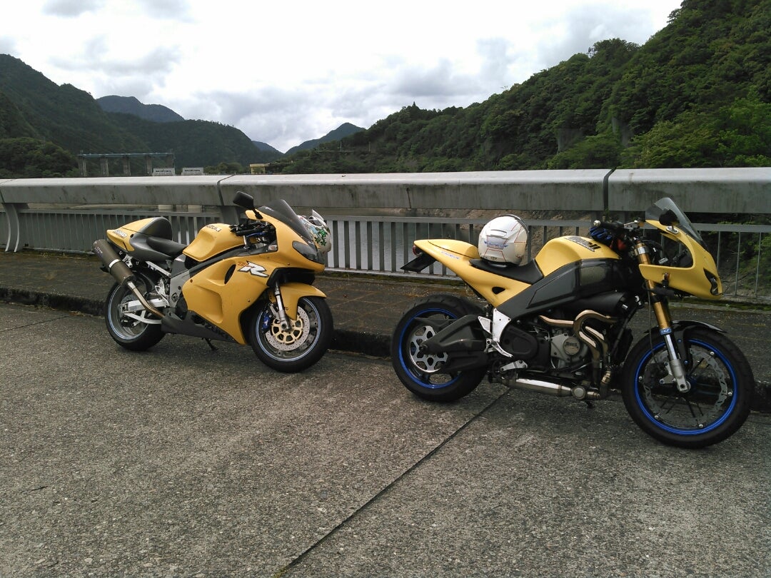 GSX-R600の黄色×黒が年内に入荷する予定です！！！最新情報U-MEDIAユーメディア- 中古バイク・新車バイク 探しの決定版！神奈川・東京でバイク探すならユーメディア