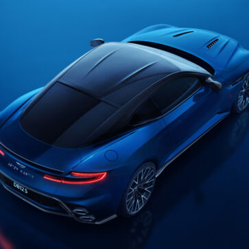 世界に一台、幻のミドシップ・アストンマーティン「ブルドッグ」！現在のオーナーがレストアを行い、速度記録に挑戦すると発表 - Life