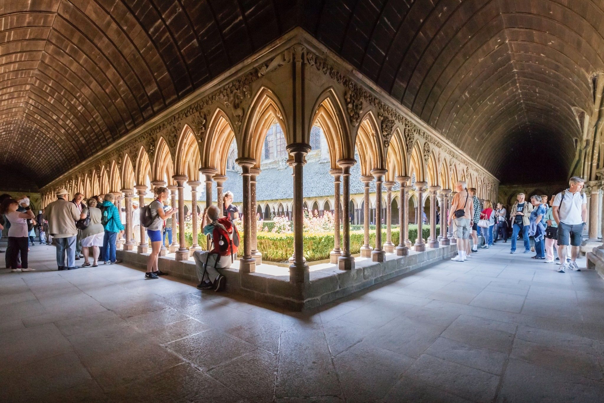 モン・サン・ミシェル 〜海に浮かぶ修道院〜 – BEVERLY