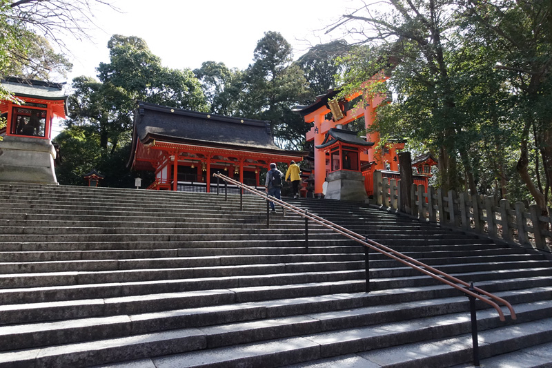 伏見稲荷大社 本殿〜一ノ峰 山頂 まで-2022-01-17あっこ🔰さんのウォーキングの活動データYAMAPヤマップ