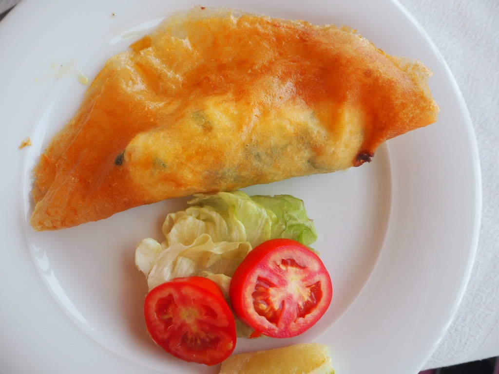 ブリック チュニジア風じゃがいもと卵の包み焼き のレシピぱくぱく献立くん