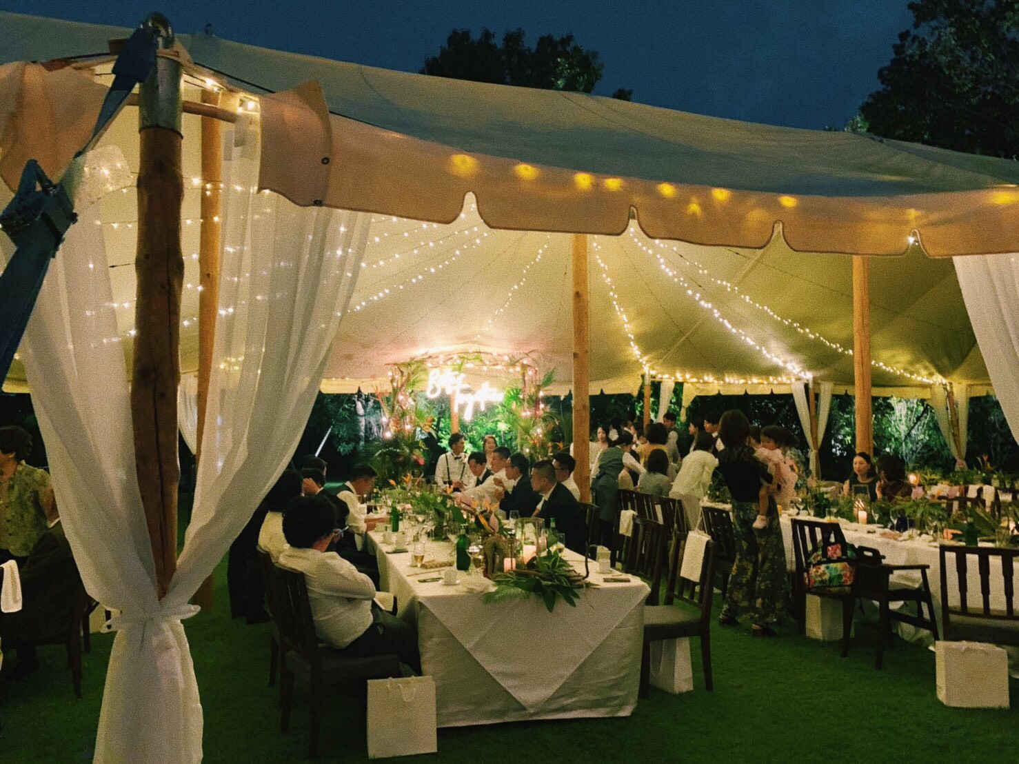 公式 まるで海外挙式のような、上質なガーデンウェディングを「旅婚」で叶える！上質な大人の結婚式-香川県高松市のフェアリー・テイル