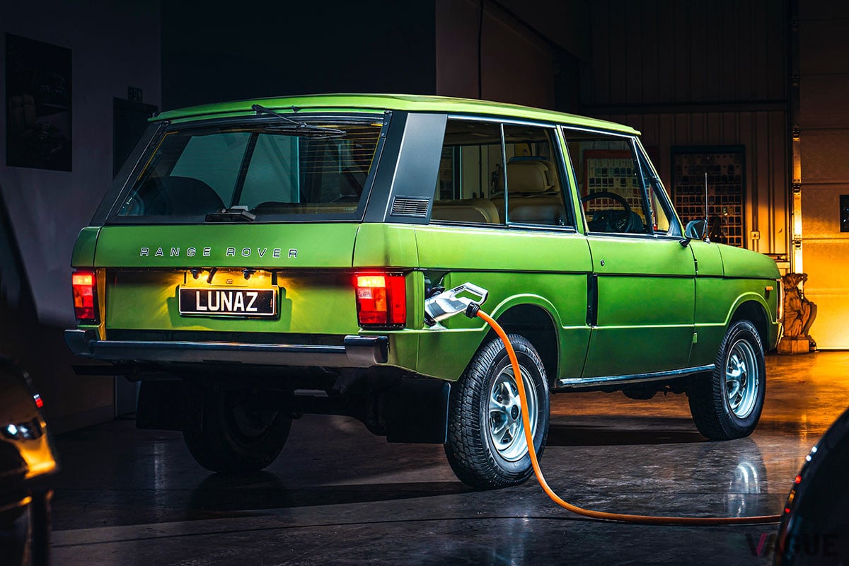 ランドローバー・クラシックが世界限定30台の特別なディフェンダーを発表octane.jp美しい車と暮らす