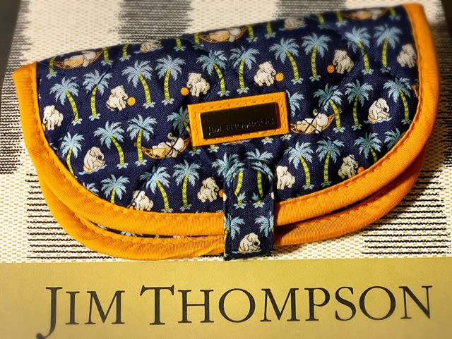 ジム トンプソン タイシルク本店