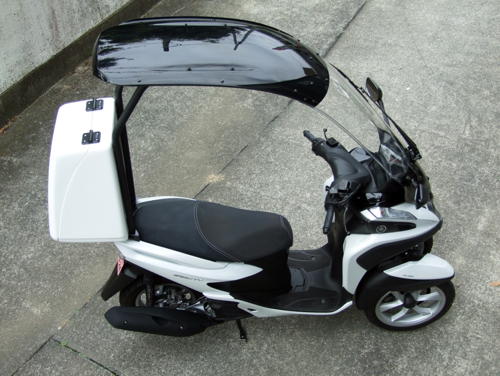 ヤマハ トリシティ 三輪スクーター TRICITY