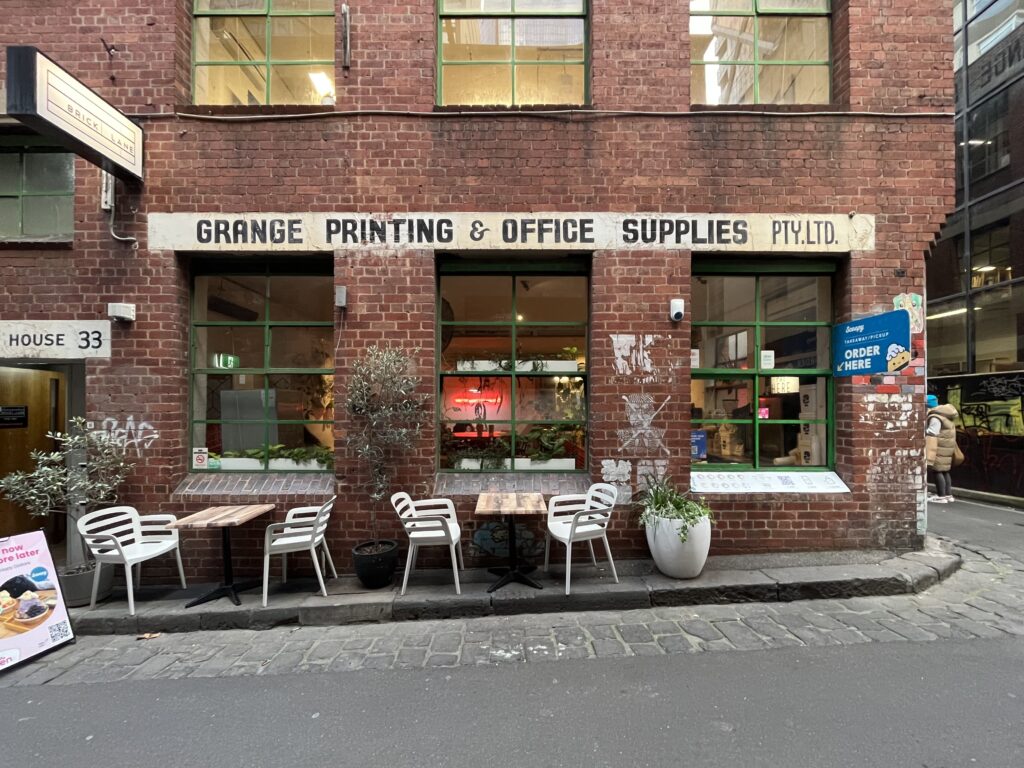 9,447 ブリックレーン Stock