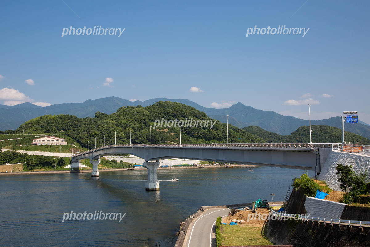ツーリングレポート ゴジラに会える島！？愛媛県宇和島市にある「九島」のぐるり島一周ツーリング！しかさんの旅ブログ