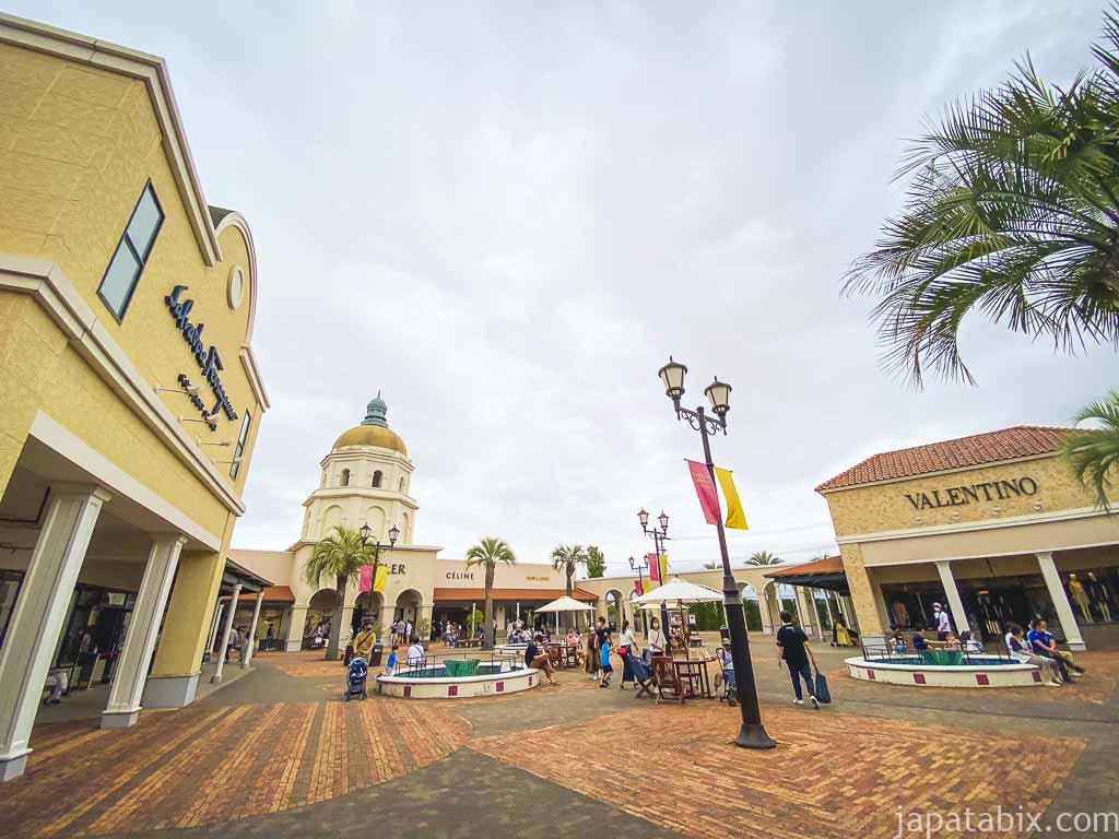 神戸三田プレミアム・アウトレット - PREMIUM OUTLETS®