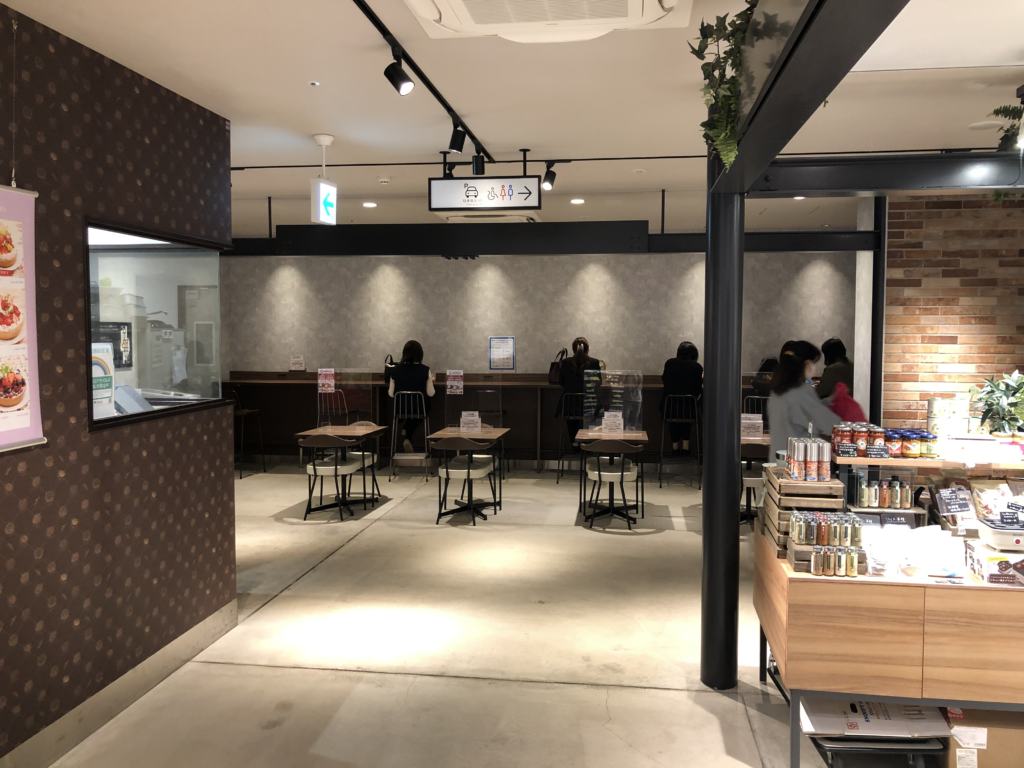 スターバックス南町田グランベリーパーク店 日本初バリアフリー店舗の営業時間や勉強情報も紹介 -