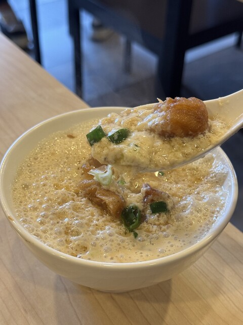 台北の朝食～超人気店・阜杭豆漿 ふーはん・どうじゃん で朝食を食べる