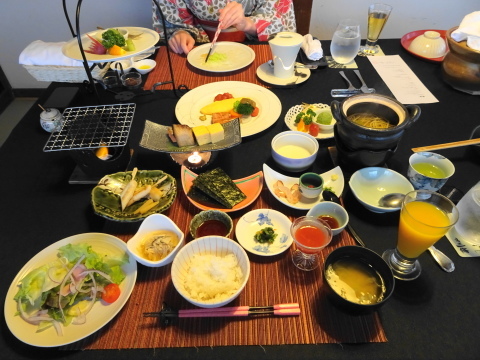 鎌先温泉 最上屋と湯主一條 - まちかど逍遥