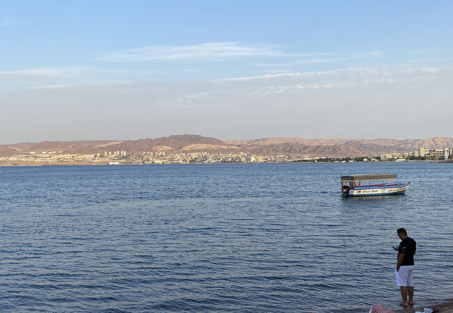 なんでアフリカのこの部分って半島って呼ばれないんだろ？ : r