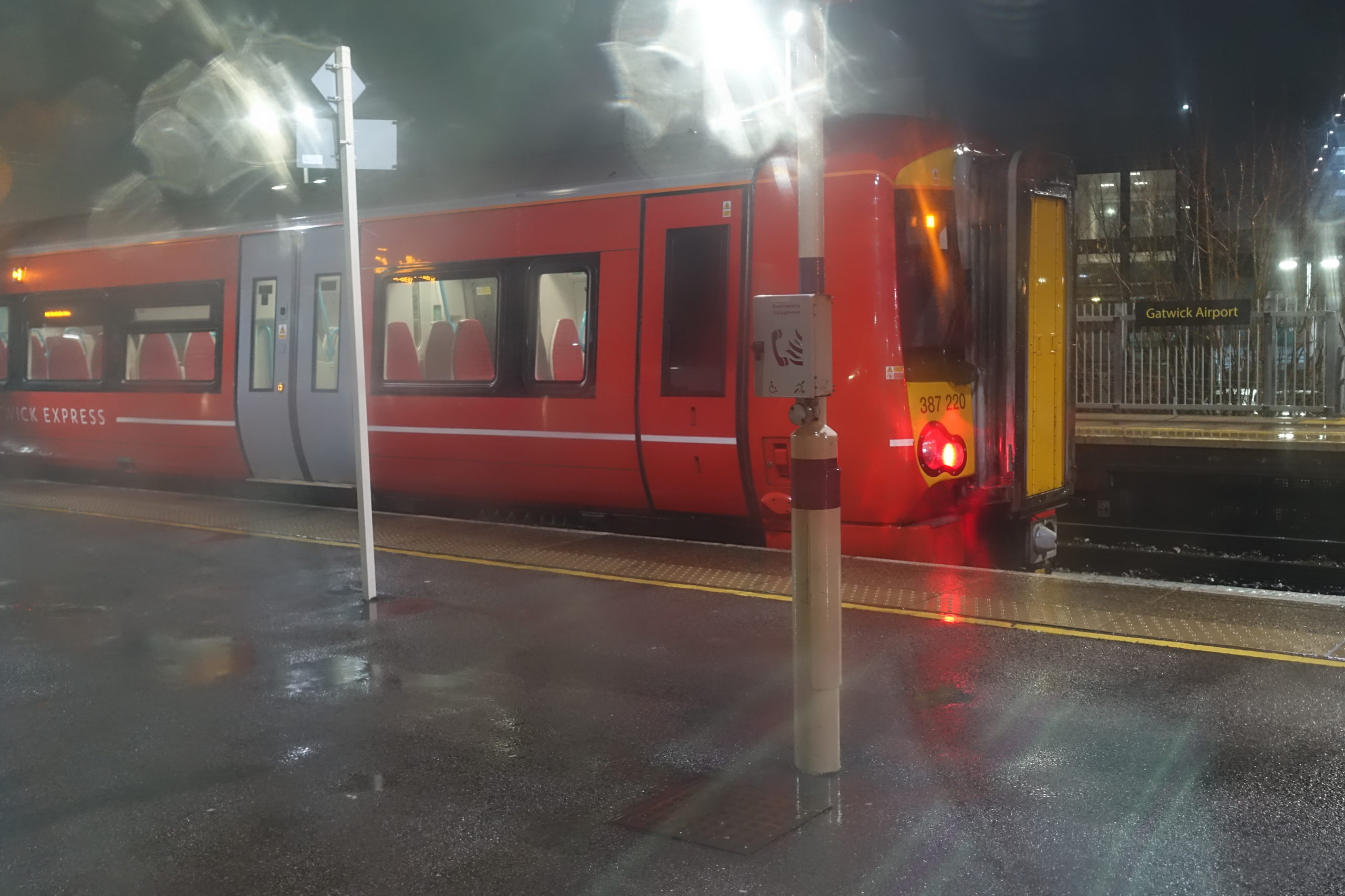 英国LCCの拠点！ガトウィック空港ーロンドン市内アクセス方法