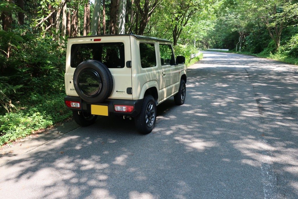 特報 ジムニーロング「5ドア仕様」初スクープ！ハイブリッド採用の可能性もMOBYモビー