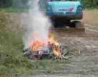 ドラム缶で焚火の写真素材85544505- PIXTA