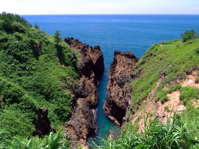 巌門スポット 公式 石川県の観光