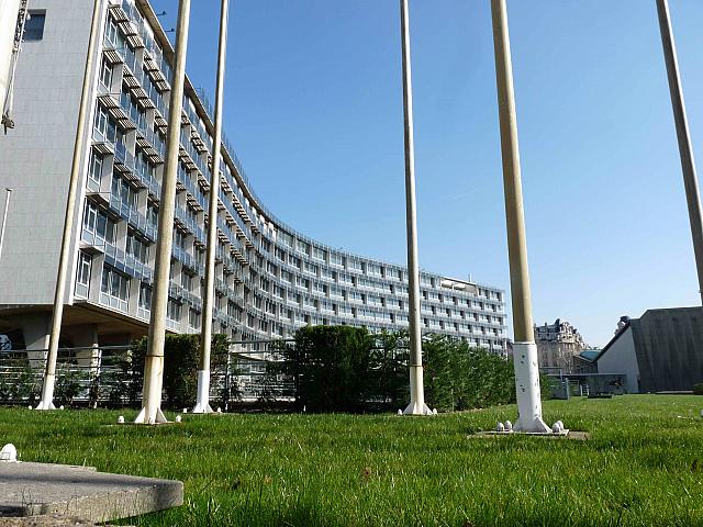 パリのユネスコ本部、OECDを訪問してきました。Tatsumaru Times