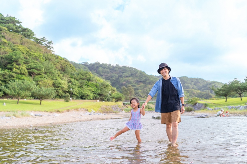 沖縄県 川遊び2026 大人向けの 子供の遊び場・お出かけスポットいこーよ