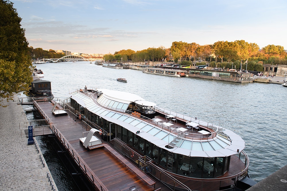 セーヌ川クルーズとフレンチクレープ - Hellotickets