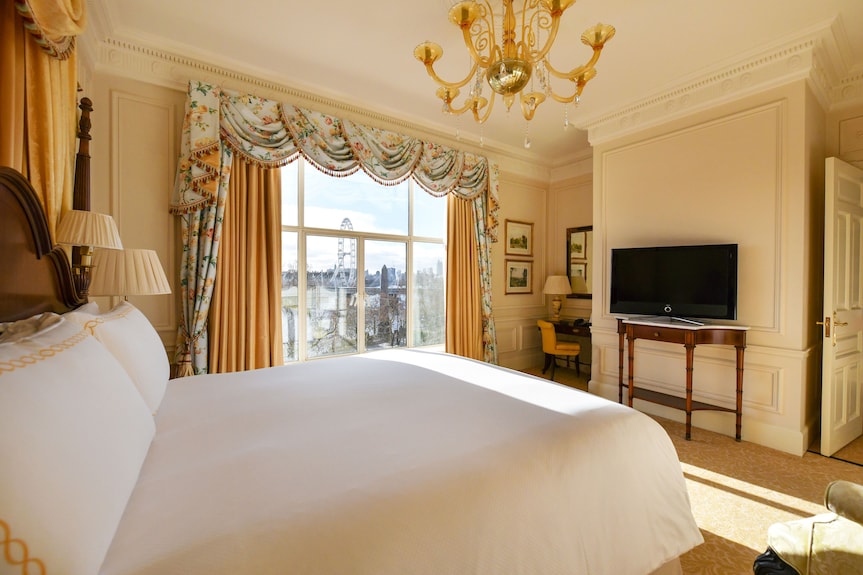 憧れの「サヴォイホテル」＠ロンドン : ミンミンゼミ