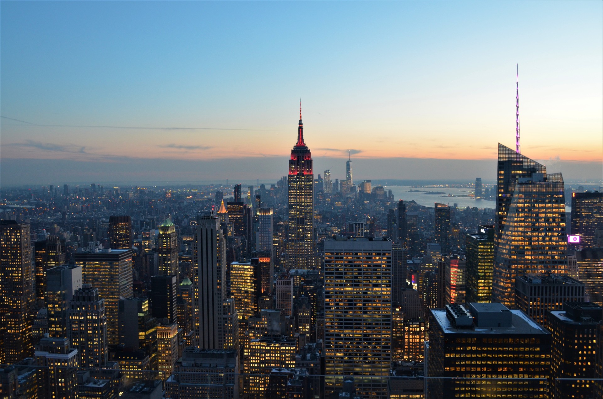 ニューヨーク夜景観賞ツアー ブルックリン＆クイーンズ ＜日本語ガイド＞ニューヨークの観光・オプショナルツアー専門 VELTRA ベルトラ