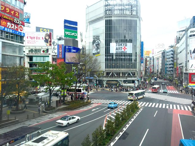 東京の路地裏スナップ写真: 魅力的な夜景を探る