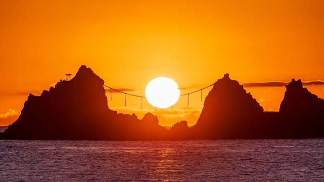 鎌倉・江ノ電で初日の出 大晦日の電車運行時間まとめ平塚の自習室・コワーキングスペースENJOYWORK