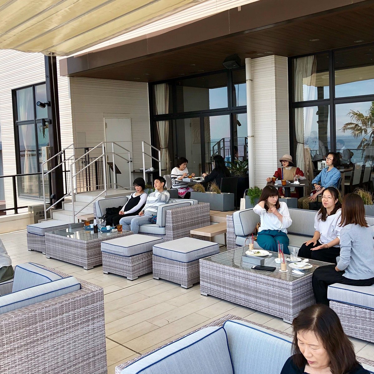 目玉商品のブイヤベース。海鮮たっぷりです。 - 千葉市、ザ・サーフオーシャンテラス レストランの写真 -